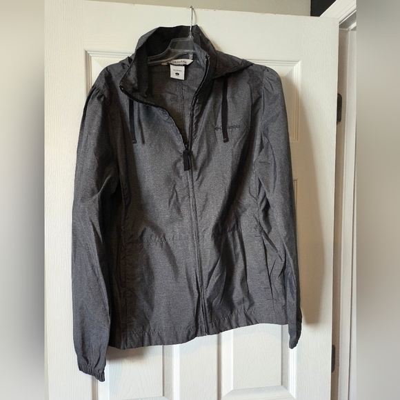 Columbia Jackets & Blazers - Columbia Womens‎ Gray Jacket Windbreaker